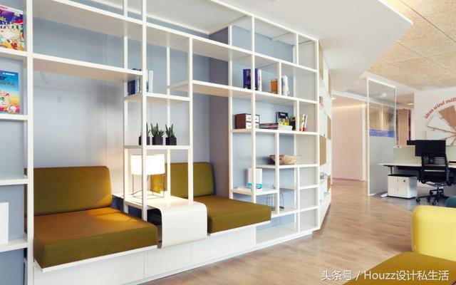 辦公空間:西班牙LinkedIn領英現(xiàn)代風格辦公室設計