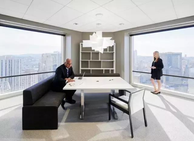 只有黑、白、灰三種顏色的辦公室？——極簡主義的設(shè)計哲學(xué)