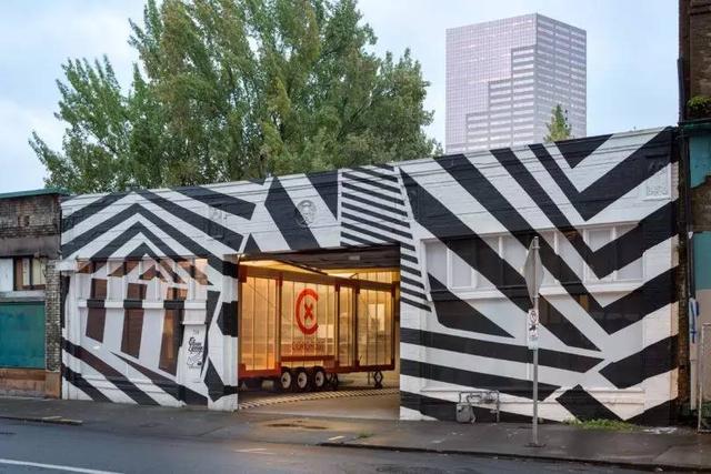 在會移動的拖車上辦公是怎樣的一種體驗？