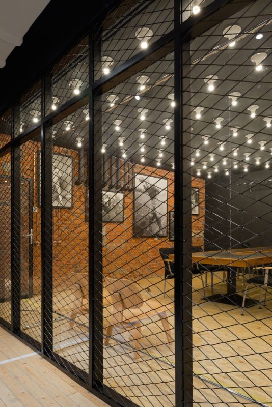 辦公空間，辦公室設(shè)計(jì)，媒體公司辦公室設(shè)計(jì)，現(xiàn)代風(fēng)格辦公室，體育媒體