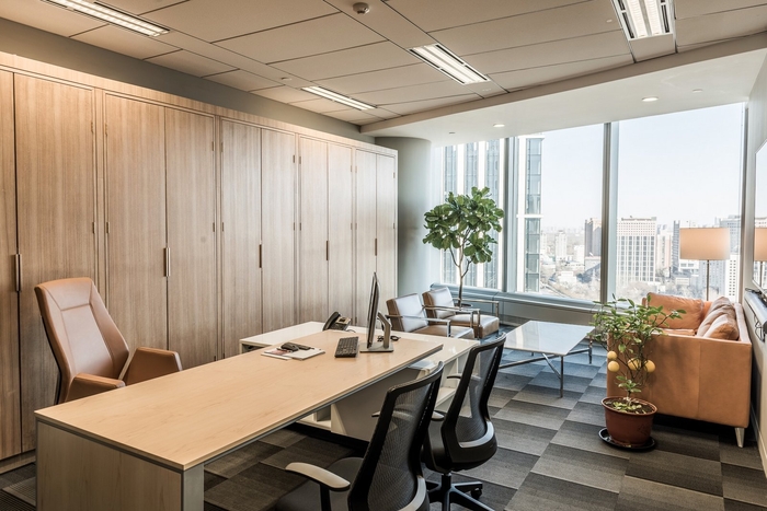 辦公室裝飾的內(nèi)墻涂料該怎樣恰當使用？