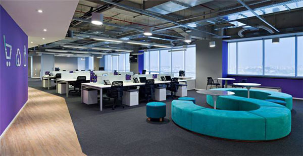 開放式辦公室有哪些優(yōu)缺點呢？