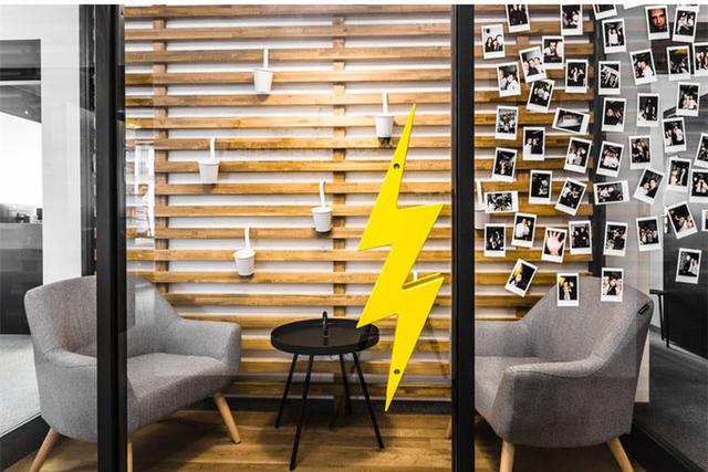 高端辦公室裝修設(shè)計(jì)經(jīng)典案例:波蘭Droids科技公司辦公室設(shè)計(jì)