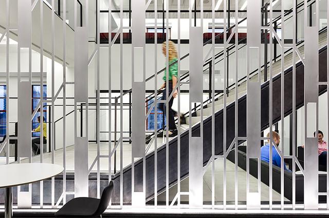 全球**圖片網(wǎng)Shutterstock辦公室，帶你感受在娛樂場所中工作