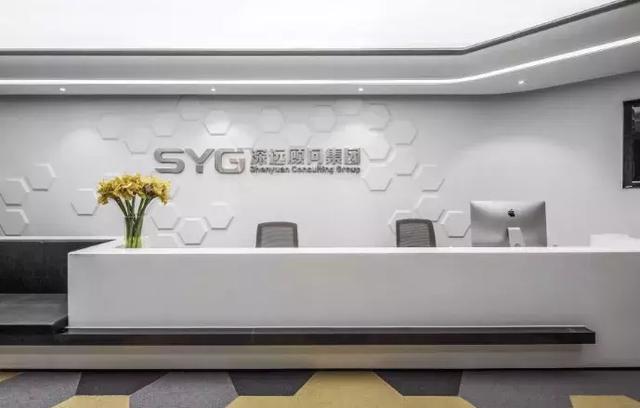 簡(jiǎn)約現(xiàn)代混搭工業(yè)風(fēng)，辦公設(shè)計(jì)里的藝術(shù)時(shí)尚！