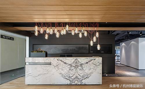 大氣又有情懷的工業(yè)風(fēng)辦公室裝修設(shè)計(jì)，簡(jiǎn)直帥呆了